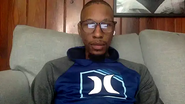 Snapshot of KingDerRico chatting on 13, 10, 2025 KingDerRico online show from 13, 10, 2025