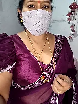 Snapshot of Rani_Darling_99 chatting on 18, 11, 2025 Rani Darling 99 online show from 18, 11, 2025