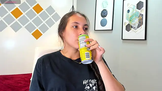 xlunna online show from 22, 12, 2025