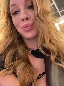 Snapshot of Sweet___Emily chatting on 29, 12, 2024 Sweet Emily online show from 29, 12, 2024