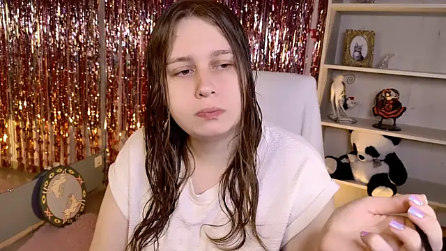 Snapshot of FioraMarmoris chatting on 25, 7, 2026 FioraMarmoris online show from 25, 7, 2026