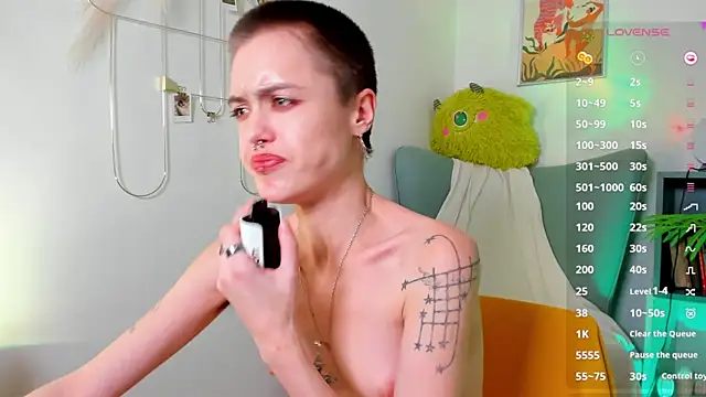 Snapshot of PamelaYong chatting on 26, 1, 2025 PamelaYong online show from 26, 1, 2025