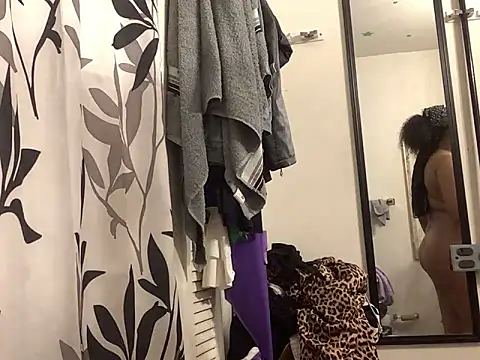 Sexy ebony BunNey online show from 2, 2, 2026