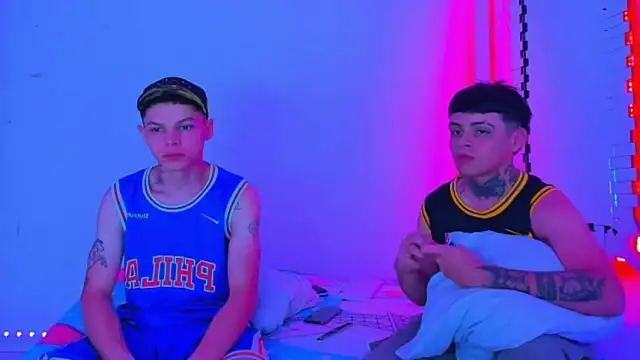 Snapshot of HOT_boy2025 chatting on 24, 1, 2025 HOT boy2025 online show from 24, 1, 2025