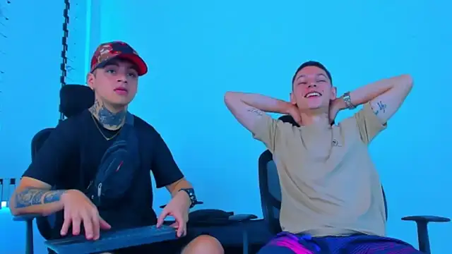 Snapshot of HOT_boy2025 chatting on 9, 11, 2025 HOT boy2025 online show from 9, 11, 2025