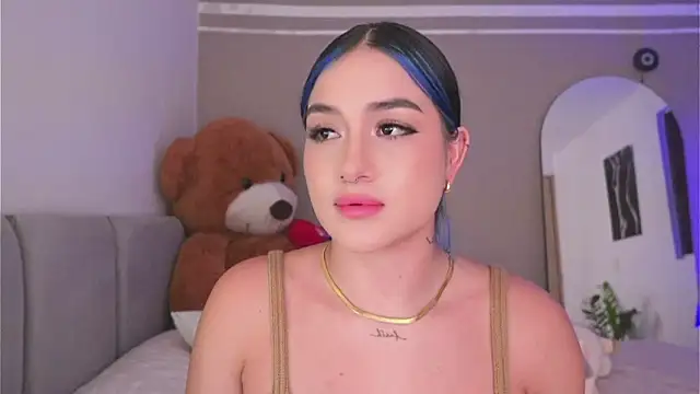 AnnyHizzle online show from 3, 10, 2025