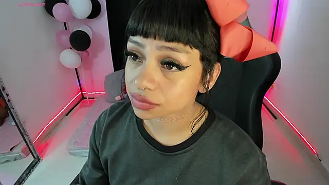 zoesullivan online show from 12, 12, 2024