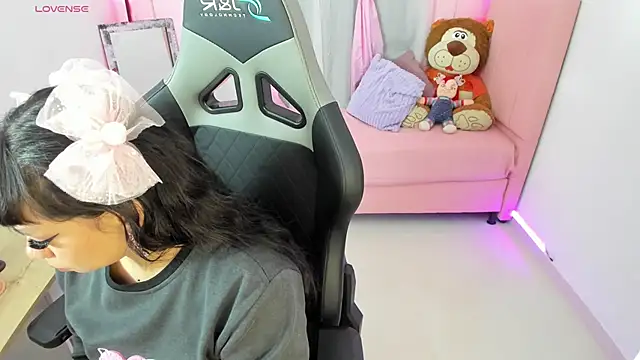 zoesullivan online show from 24, 1, 2025