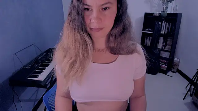 Snapshot of gigi_stephans chatting on 23, 7, 2026 gigi stephans online show from 23, 7, 2026