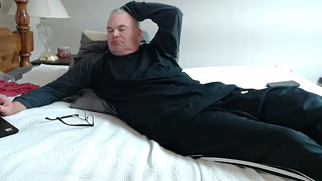 Snapshot of JaySloan chatting on 2, 2, 2025 JaySloan online show from 2, 2, 2025