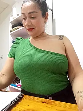 Snapshot of XGabrielaXX chatting on 25, 10, 2025 XGabrielaXX online show from 25, 10, 2025