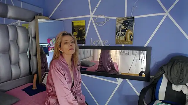 sophia ny online show from 22, 3, 2025