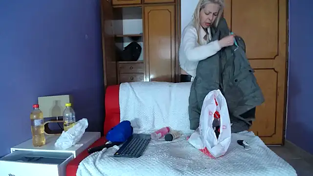 sophia ny online show from 18, 2, 2026