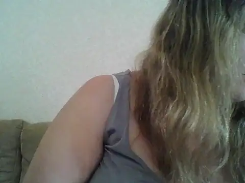 Snapshot of ParisMimi chatting on 1, 6, 2026 ParisMimi online show from 1, 6, 2026