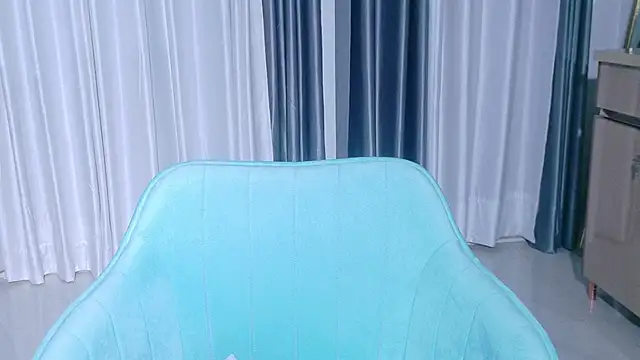 Snapshot of Aashika-Kaur chatting on 5, 6, 2026 Aashika-Kaur online show from 5, 6, 2026