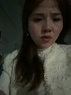 Efangfang online show from 24, 2, 2025