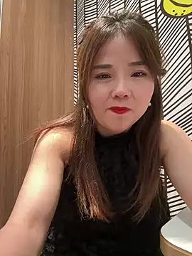 Efangfang online show from 20, 3, 2025