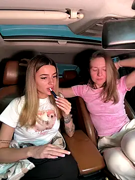 Jasmine urPrincess online show from 8, 11, 2025