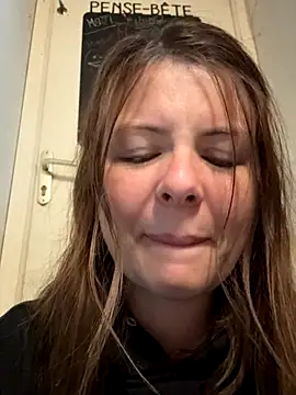 Nina blain online show from 23, 9, 2025