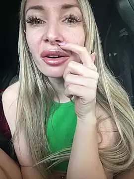 Snapshot of Micky_Muffin chatting on 7, 3, 2025 Micky Muffin online show from 7, 3, 2025