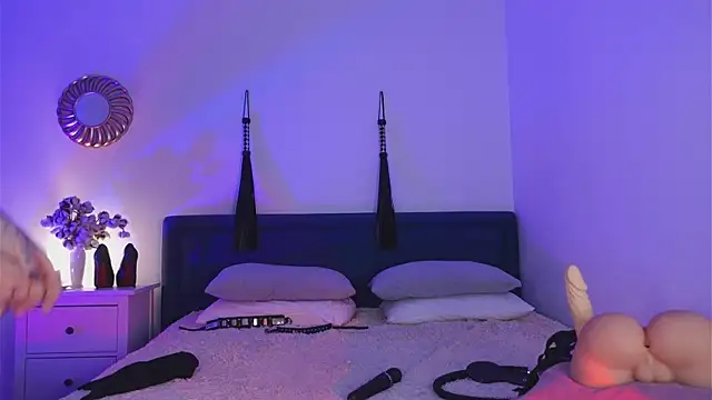 Snapshot of SindelDark chatting on 4, 2, 2025 SindelDark online show from 4, 2, 2025