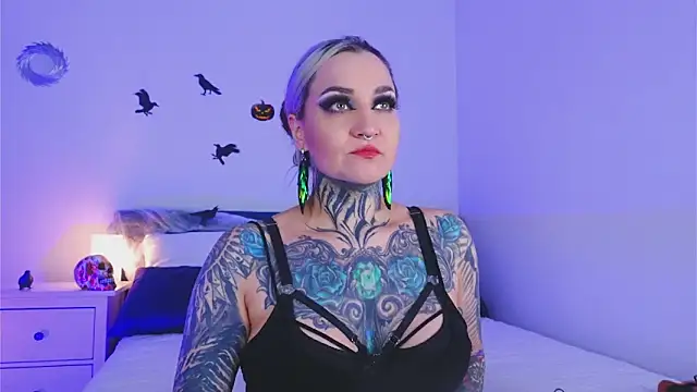 Snapshot of SindelDark chatting on 24, 10, 2025 SindelDark online show from 24, 10, 2025