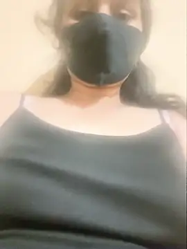 Snapshot of Hot-Mahitha chatting on 23, 7, 2026 Hot-Mahitha online show from 23, 7, 2026