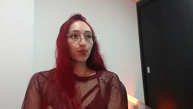 Snapshot of Vermelha_Gremory_ chatting on 9, 10, 2025 Vermelha Gremory online show from 9, 10, 2025