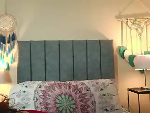 IberianMoonMK online show from 2, 4, 2026