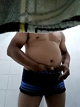 Snapshot of Riatatuil chatting on 4, 10, 2025 Riatatuil online show from 4, 10, 2025