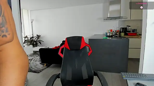 TROYWESLY- online show from 6, 10, 2025