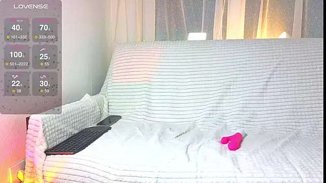 Tasha Miu online show from 11, 1, 2025