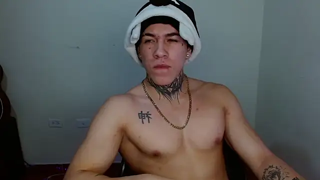 Snapshot of bigryuk0 chatting on 13, 12, 2024 bigryuk0 online show from 13, 12, 2024
