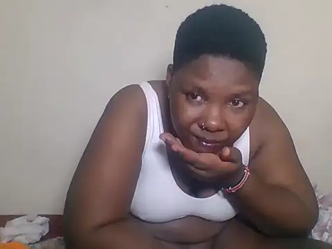 Snapshot of African_Bigjuicyass chatting on 1, 11, 2025 African Bigjuicyass online show from 1, 11, 2025