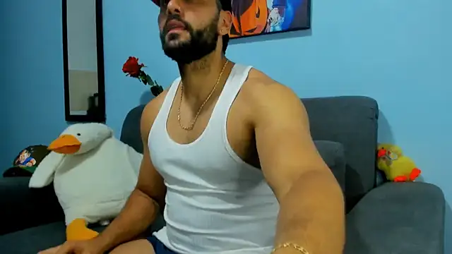 Snapshot of ETHAN_ROX chatting on 22, 1, 2025 ETHAN ROX online show from 22, 1, 2025