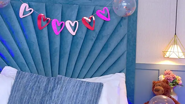 Camille Torres online show from 14, 2, 2025