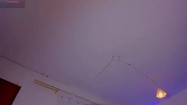 Scarlett 811 online show from 21, 11, 2025