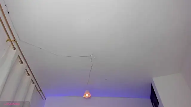 Snapshot of Scarlett_811 chatting on 7, 5, 2026 Scarlett 811 online show from 7, 5, 2026
