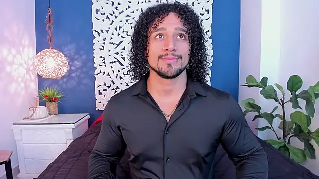 MikeEstevess online show from 8, 2, 2025