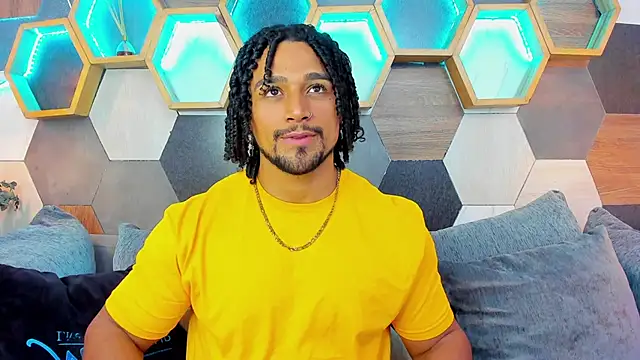 MikeEstevess online show from 2, 3, 2025