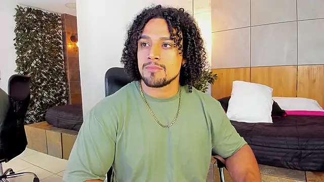 MikeEstevess online show from 4, 3, 2025