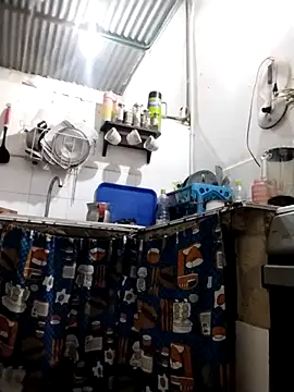 Snapshot of Andreita_95 chatting on 2, 3, 2026 Andreita 95 online show from 2, 3, 2026