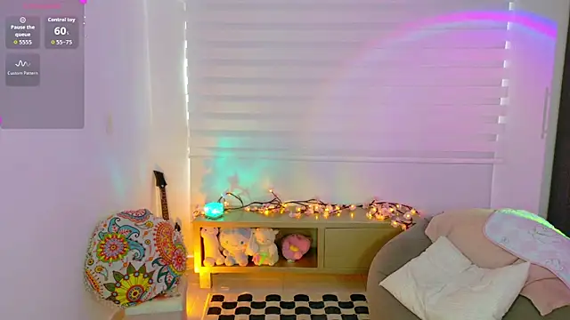 Snapshot of Kittytimberlake chatting on 19, 6, 2026 Kittytimberlake online show from 19, 6, 2026