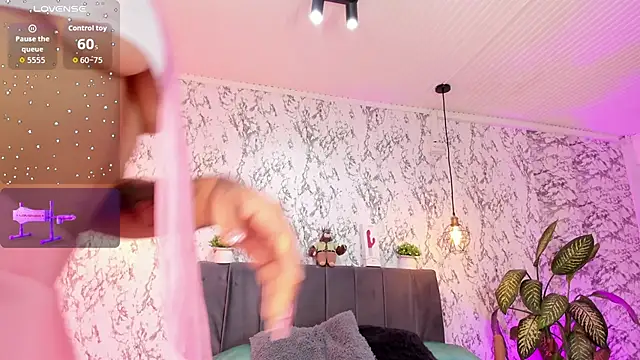 aihnoa split online show from 4, 10, 2025