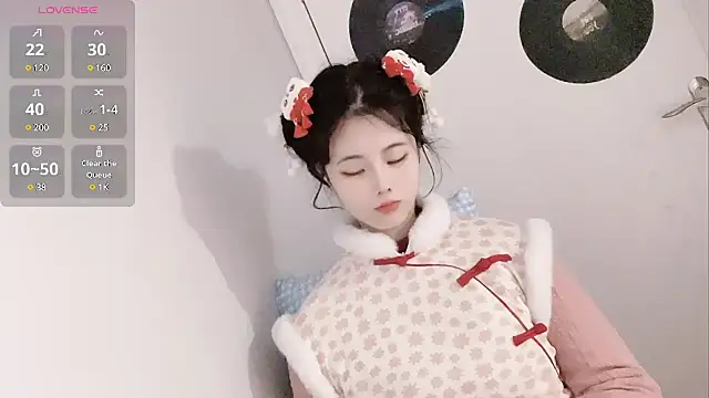 Qedgjwyz1 online show from 29, 1, 2025