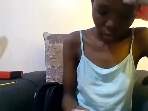 Snapshot of Baddie_Floxxy chatting on 7, 12, 2024 Baddie Floxxy online show from 7, 12, 2024
