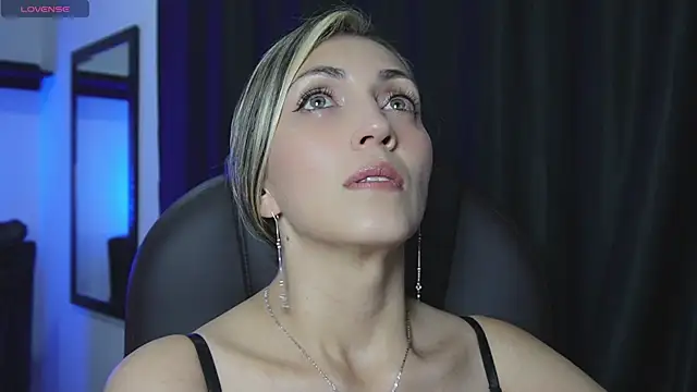 anny sweet72 online show from 20, 4, 2026