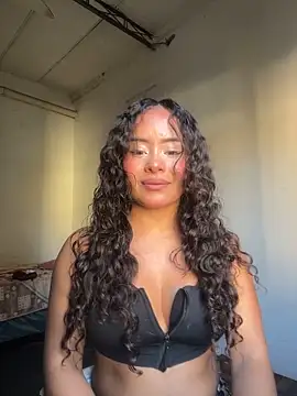 Snapshot of Marie_Rose chatting on 8, 9, 2025 Marie Rose online show from 8, 9, 2025