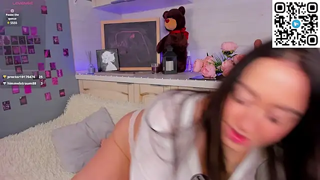 Snapshot of Kruela_Eva chatting on 3, 3, 2025 Kruela Eva online show from 3, 3, 2025