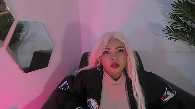 cherry chel online show from 1, 2, 2025